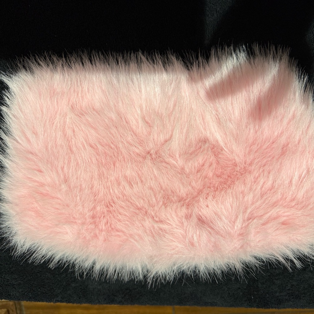 SHEIN Pink Fuzzy Crop Top